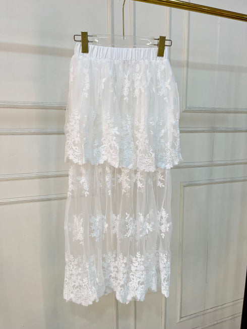 Women High Fashion Lacey Skirts